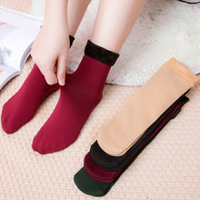 Load image into Gallery viewer, 3 Pairs/Set Women's Winter Warm Socks Thicken Thermal Nylon Solid Color Socks