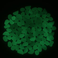 Load image into Gallery viewer, 100Pcs Glow in the Dark Garden Pebbles Glow Stones Rocks for Walkways
