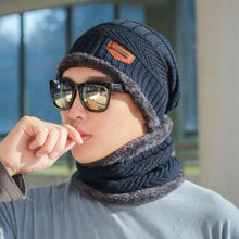 Load image into Gallery viewer, Winter knitted hat Bib two piece set