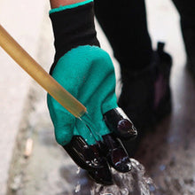 Load image into Gallery viewer, 4 Hand claw ABS plastic gardening rubber gloves