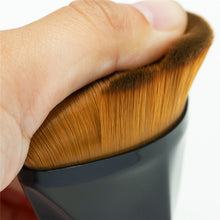 Load image into Gallery viewer, No. 55 Foundation Brush No Trace Brush Makeup Brush