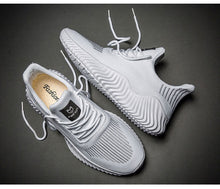 Load image into Gallery viewer, Men's fashionable breathable mesh casual shoes