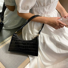 Load image into Gallery viewer, Retro Casual Women Totes Shoulder Bags