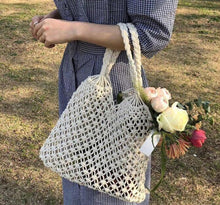 Load image into Gallery viewer, Hollow out woven bag cotton lining straw bag