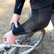 Load image into Gallery viewer, Anti ultraviolet outdoor running basketball summer ice sports arm sleeve