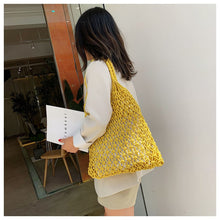 Load image into Gallery viewer, Hollow out woven bag cotton lining straw bag