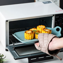 Load image into Gallery viewer, One Piece Silicone Anti-scalding Oven Gloves