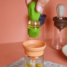 Load image into Gallery viewer, Kitchen Silicone Oil Bottle Baking Grill Oil Brush Dispensing Tool