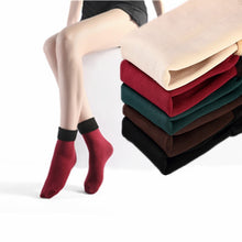 Load image into Gallery viewer, 3 Pairs/Set Women&#39;s Winter Warm Socks Thicken Thermal Nylon Solid Color Socks
