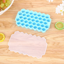 Load image into Gallery viewer, Universal silicone mold for honeycomb ice tray
