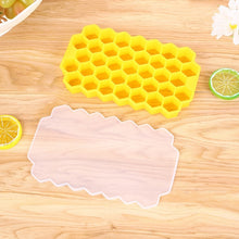 Load image into Gallery viewer, Universal silicone mold for honeycomb ice tray
