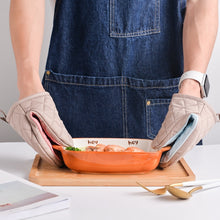 Load image into Gallery viewer, One Piece Silicone Anti-scalding Oven Gloves
