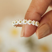 Load image into Gallery viewer, Vintage Daisy Rings For Women Cute Flower Ring Adjustable Open Cuff
