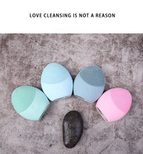 Load image into Gallery viewer, Silicone electric cleaning brush deep cleaning massage brush
