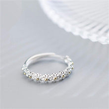 Load image into Gallery viewer, Vintage Daisy Rings For Women Cute Flower Ring Adjustable Open Cuff
