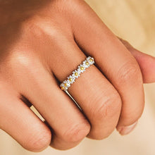 Load image into Gallery viewer, Vintage Daisy Rings For Women Cute Flower Ring Adjustable Open Cuff
