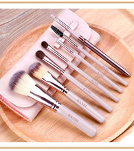 Load image into Gallery viewer, 7 Pcs cosmetic brush set
