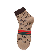 Load image into Gallery viewer, Autumn and winter trend wild cotton socks
