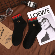 Load image into Gallery viewer, Autumn and winter trend wild cotton socks
