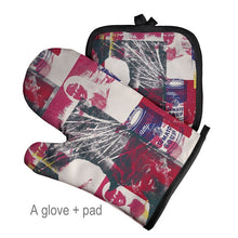 Load image into Gallery viewer, Barbecue insulated gloves or kitchen microwave gloves
